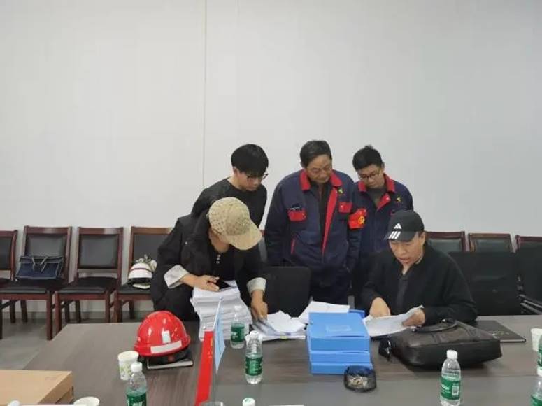 赤峰金通二期電解項目部順利通過赤峰市高新區(qū)國慶節(jié)前安全、質(zhì)量聯(lián)合專項檢查 